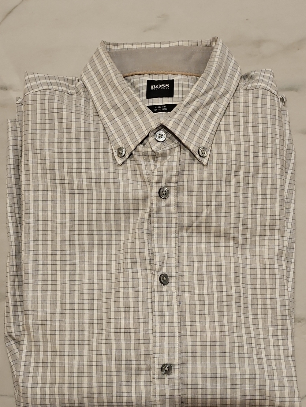 BOSS Men's Beige and White Plaid Casual Button-Down Shirt